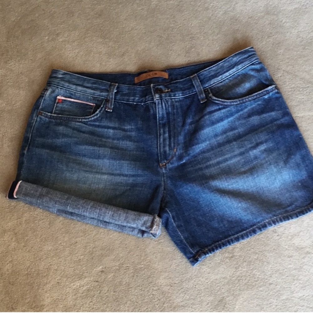 JOE’S jeans shorts,roll hem,5”total inseam(unrolled), sz6 but check measurements